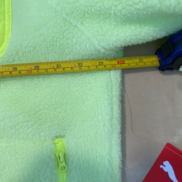 NWT Puma Womens Sherpa Fleece Jacket Neon Green Sz Large L Snap Closure Gorpcore - Picture 11 of 12